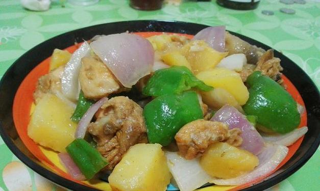 绝佳美味，洋葱鸡的制作方法剖析（美味与健康并存，口感极佳的美食大揭秘）
