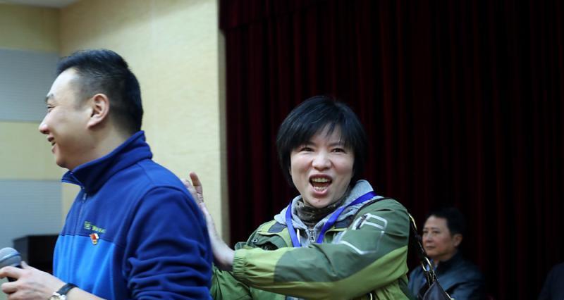 乒乓球摇号选房技巧（如何利用乒乓球摇号选到理想的房子？）